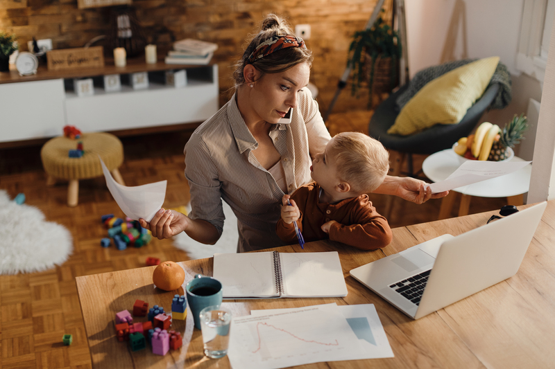 Como-o-Empreendedorismo Materno Pode Redefinir Sua Carreira e Vida Pessoal